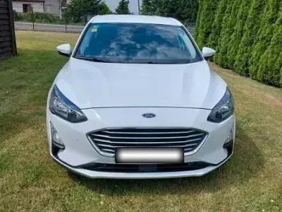 Gebraucht Ford Focus Cool & Connect 125 PS (91 kW) 2020 Weiß Limousine