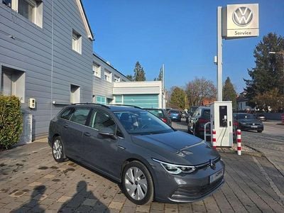 Gebraucht VW Golf VIII Style 131 PS (96 kW) 2021 Grau Kombi
