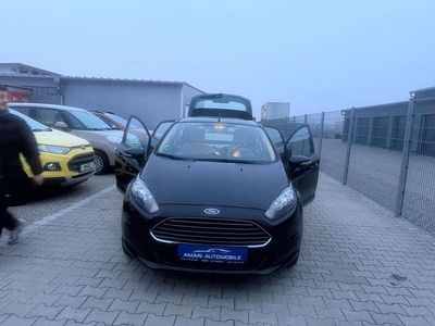Gebraucht Ford Fiesta SYNC Edition 80 PS (58 kW) 2014 Schwarz Kleinwagen