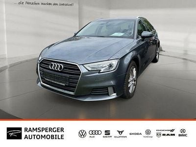 Gebraucht Audi A3 Sport 150 PS (110 kW) 2019 Grau Limousine