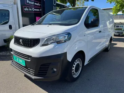 Gebraucht Peugeot Expert 144 PS (105 kW) 2023 Weiß Van