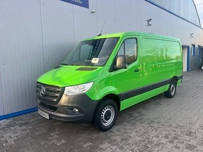 Grün Gebraucht 2020 Mercedes Sprinter Van | 24.999 €