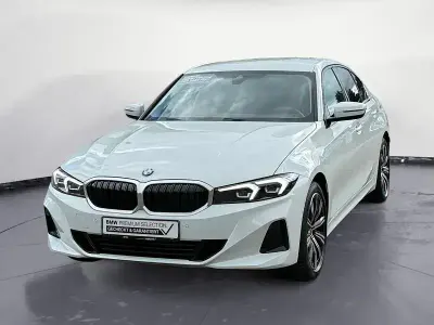 Gebraucht BMW 318 Comfort Edition 156 PS (114 kW) 2025 Weiß Limousine