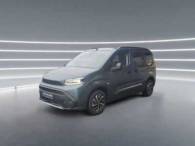 Blau Neu 2026 Toyota Proace Verso Van / Kleinbus | 35.990 € (Superpreis)