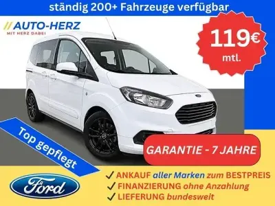Używany Ford Tourneo Courier 101 KM (74 kW) 2020 Biały Minivan