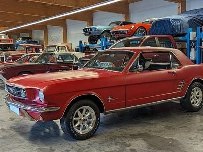 Gebraucht Ford Mustang 120 PS (88 kW) 1966 Rot Coupé