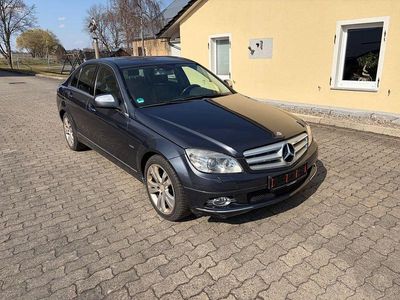 Gebraucht Mercedes C320 122 PS (89 kW) 2007 Grau Limousine