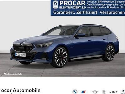 Gebraucht BMW 550e Comfort Edition 489 PS (359 kW) 2025 Blau Kombi