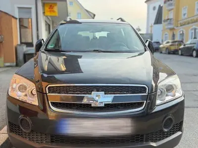 Gebraucht Chevrolet Captiva 136 PS (100 kW) 2010 Schwarz SUV