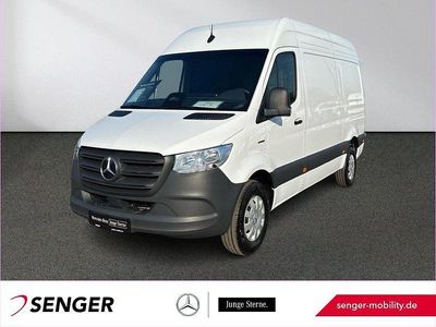 Gebraucht Mercedes 320 150 kW (204 PS) 2024 Weiß Van / Kleinbus