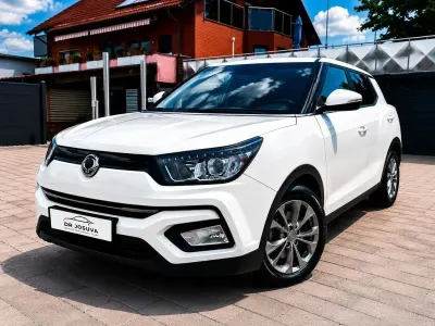 Gebraucht SsangYong Tivoli Sapphire 128 PS (94 kW) 2019 Weiß SUV
