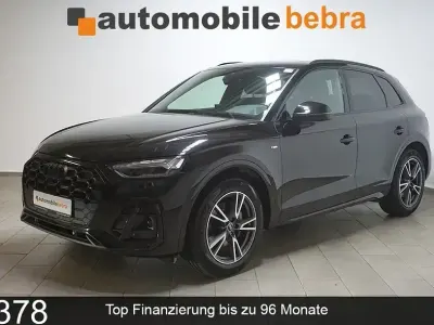 Używany Audi Q5 S-Line 204 KM (150 kW) 2022 Czarny SUV