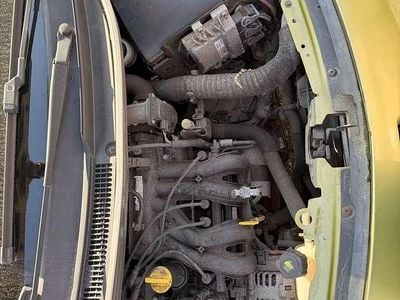 Gebraucht Renault Twingo Authentique 58 PS (42 kW) 2010 Kleinwagen