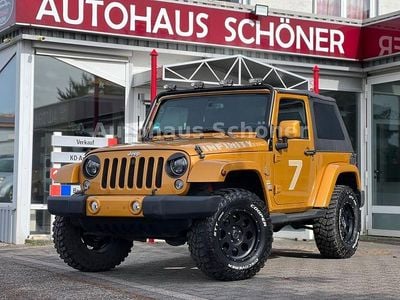 Gebraucht Jeep Wrangler Unlimited Sahara 200 PS (147 kW) 2015 Gelb SUV