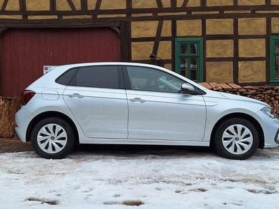 Gebraucht VW Polo Life 95 PS (69 kW) 2022 Silber Kleinwagen