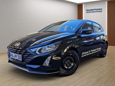 Gebraucht Hyundai i20 Select 79 PS (58 kW) 2024 Schwarz Kleinwagen