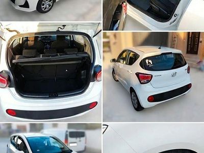 Gebraucht Hyundai i10 67 PS (49 kW) 2017 Weiß Kleinwagen