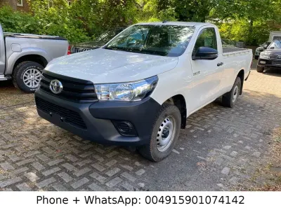 Używany Toyota HiLux 150 KM (110 kW) 2020 Biały Pickup