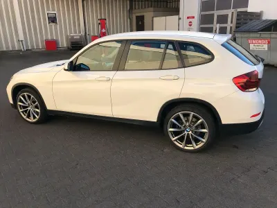 Gebraucht BMW X1 143 PS (105 kW) 2013 Weiß SUV