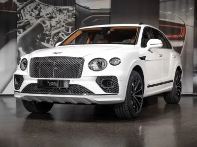 Gebraucht Bentley Bentayga 549 PS (403 kW) 2024 Weiß SUV