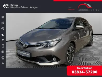 Gebraucht Toyota Auris Plus 116 PS (85 kW) 2015 Avantgarde bronze Limousine