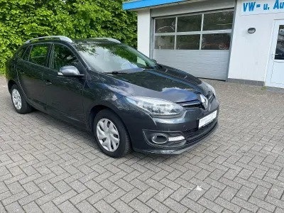 Gebraucht Renault Mégane GrandTour Initiale Paris 110 PS (80 kW) 2014 Grau Kombi
