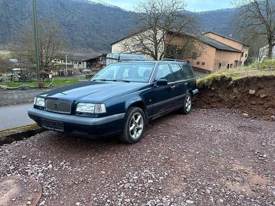 Gebraucht Volvo 850 144 PS (105 kW) 1996 Blau Kombi