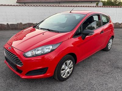 Second-hand Ford Fiesta 60 CP (44 kW) 2014 Roșu Hatchback