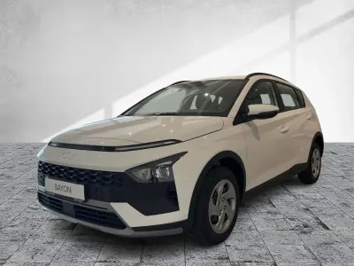 Neu Hyundai Bayon Select 101 PS (74 kW) 2025 Atlas white / sol SUV