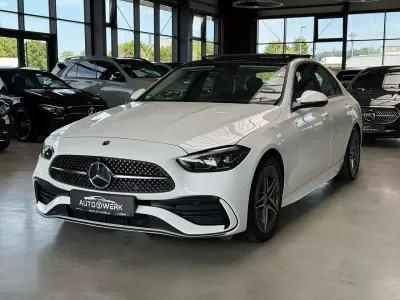 Gebraucht Mercedes C220 AMG 197 PS (144 kW) 2025 Weiß Limousine