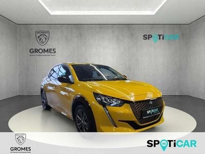 Gebraucht Peugeot 208 Allure 100 kW (136 PS) 2023 Gelb Kleinwagen