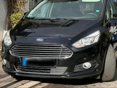 Gebraucht Ford S-MAX S 150 PS (110 kW) 2017 Schwarz Van / Kleinbus