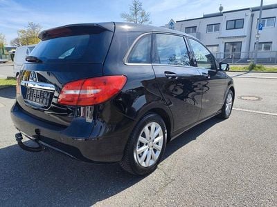 Brugt Mercedes B200 136 HK (100 kW) 2014 Sort MPV
