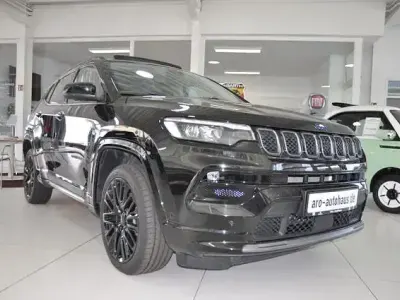 Gebraucht Jeep Compass 179 PS (131 kW) 2024 Schwarz SUV