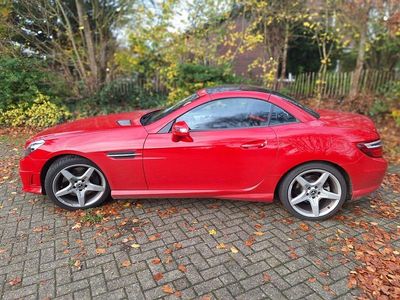 Gebraucht Mercedes SLK200 AMG 184 PS (135 kW) 2011 Rot Cabrio