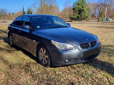 Gebraucht BMW 523 177 PS (130 kW) 2005 Grau Limousine