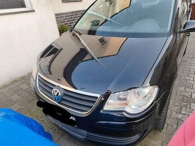 Gebraucht VW Touran Trendline 140 PS (102 kW) 2009 Schwarz Van / Kleinbus
