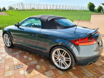 Gebraucht Audi TT Roadster 160 PS (117 kW) 2009 Grau Cabrio
