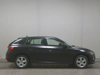 Occasion Skoda Scala Active 95 ch (69 kW) 2023 Noir Citadine