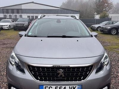 Gebraucht Peugeot 2008 Allure 120 PS (88 kW) 2019 Grau SUV