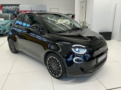 Gebraucht Fiat 500e Icon 86 kW (118 PS) 2021 Schwarz Kleinwagen