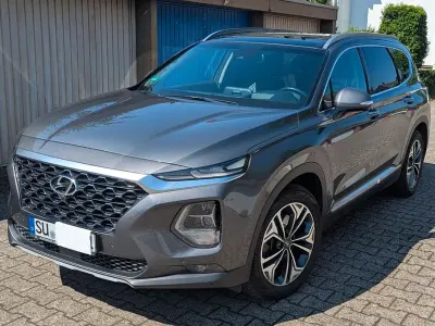 Gebraucht Hyundai Santa Fe Premium 200 PS (147 kW) 2020 Grau SUV