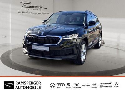 Schwarz (blackmagic perleffekt) Gebraucht 2022 Skoda Kodiaq Ambition SUV | 28.690 € (Fairer Preis)