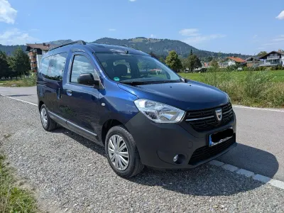 Gebraucht Dacia Dokker 102 PS (75 kW) 2018 Blau Van / Kleinbus