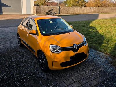 Usata Renault Twingo LIMITED 73 CV (53 kW) 2019 Giallo Utilitaria