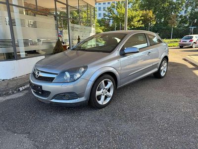Opel Astra GTC