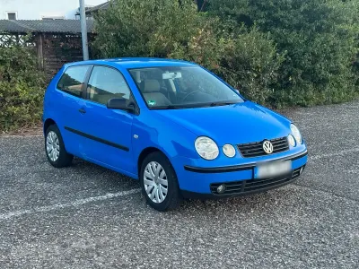Gebraucht VW Polo 60 PS (44 kW) 2004 Blau Kleinwagen