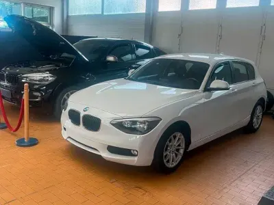 Gebraucht BMW 114 95 PS (69 kW) 2014 Weiß Kleinwagen