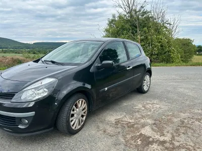 Gebraucht Renault Clio II Dynamique 112 PS (82 kW) 2007 Limousine