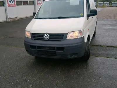 Gebraucht VW T5 2009 Weiß Van